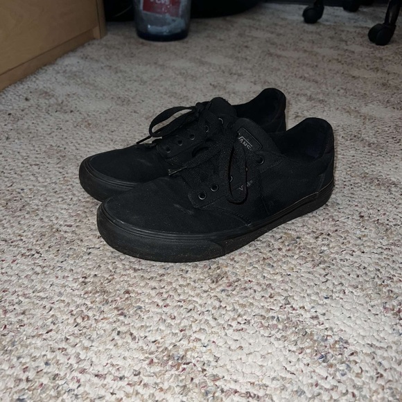 Old Skool Vans - Picture 3 of 5